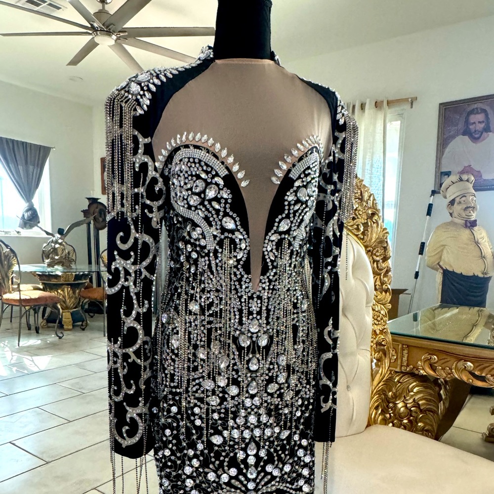 Elegant dress